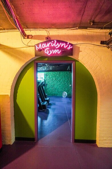 More Photos Of 2404 Auburn Ave, Cincinnati Apartments For Sale