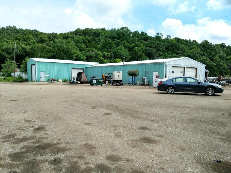 More Photos Of 410 1st St SE, Oronoco Warehouse For Lease