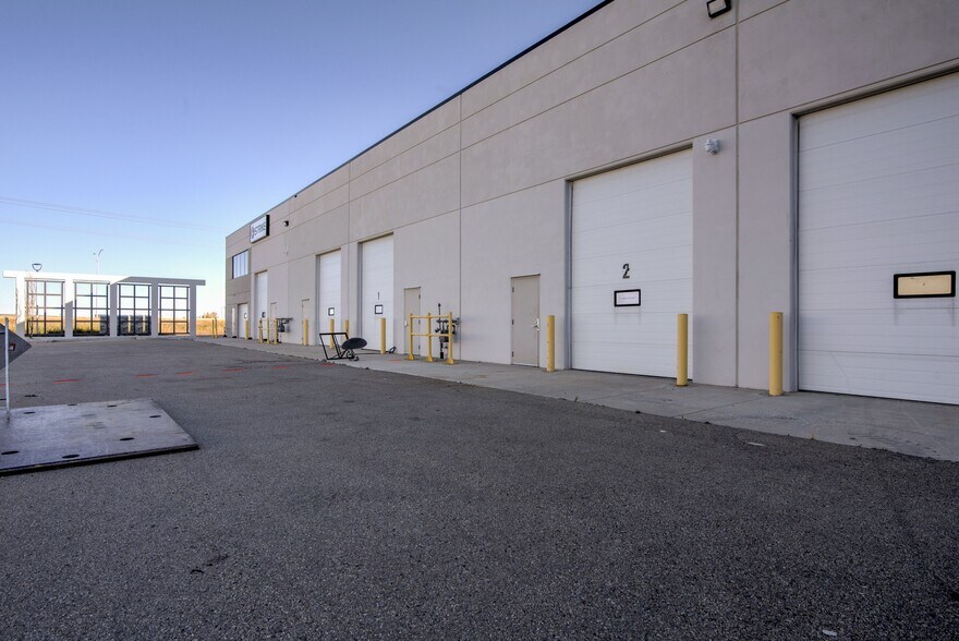 More Photos Of 11870 88th Ave, Fort Saskatchewan Unknown For Lease