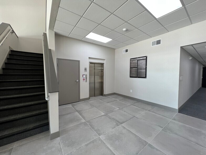 More Photos Of 27511 Holiday Ln, Perrysburg Medical For Lease