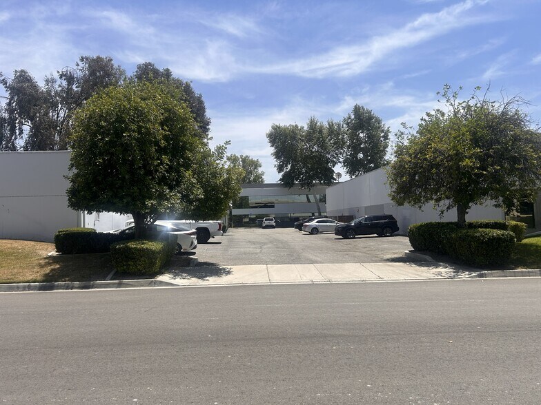 More Photos Of 1830 Commercenter East, San Bernardino Medical For Lease
