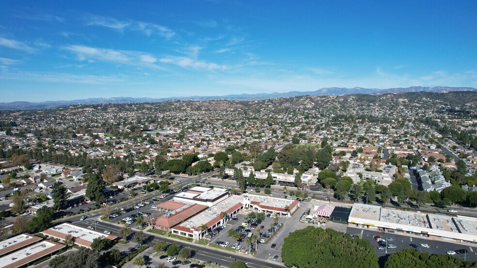 More Photos Of 2101 Pickwick Dr, Camarillo Storefront Retail Office For Sale