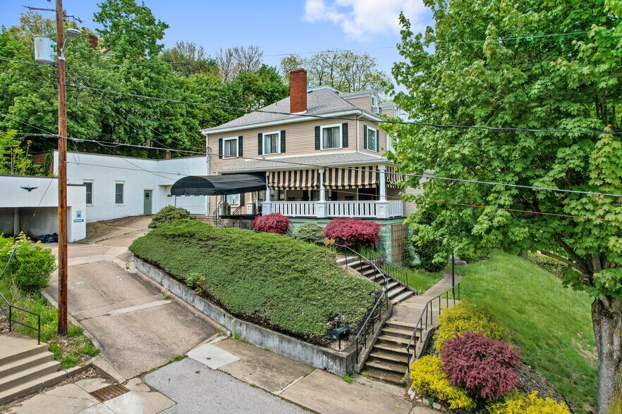 More Photos Of 701 Thompson Ave, Donora Funeral Home For Sale