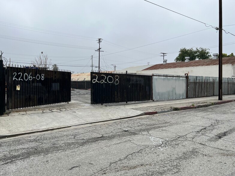 Primary Photo Of 2208 Belgrave Ave, Huntington Park Land For Lease