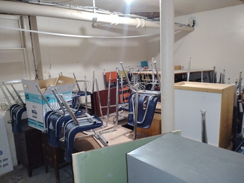 More Photos Of 906 Elm St, Coffeyville Religious Facility For Sale