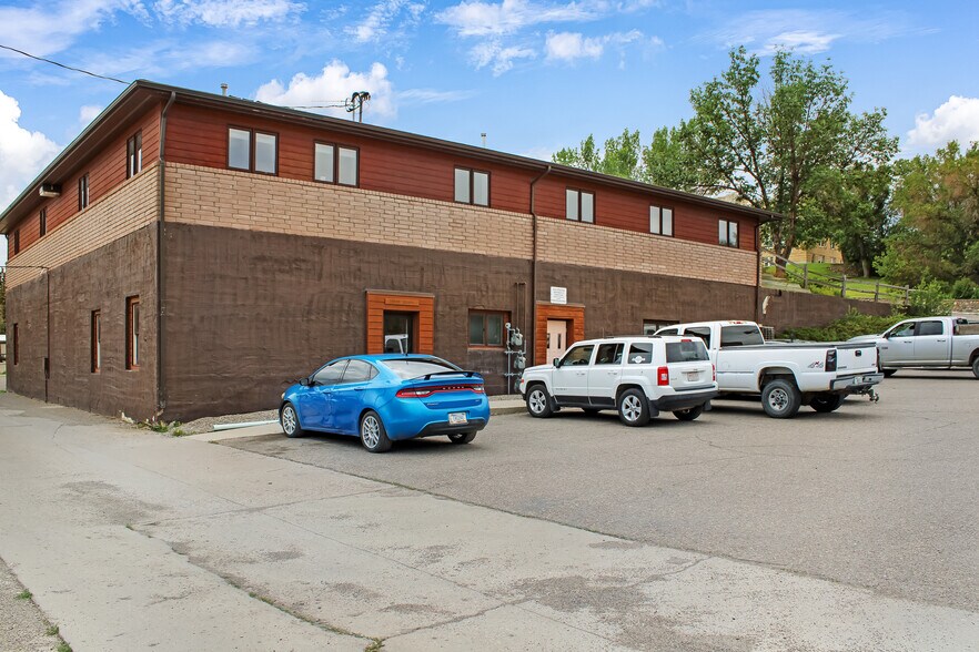 More Photos Of 301 1st St S, Shelby Office For Sale