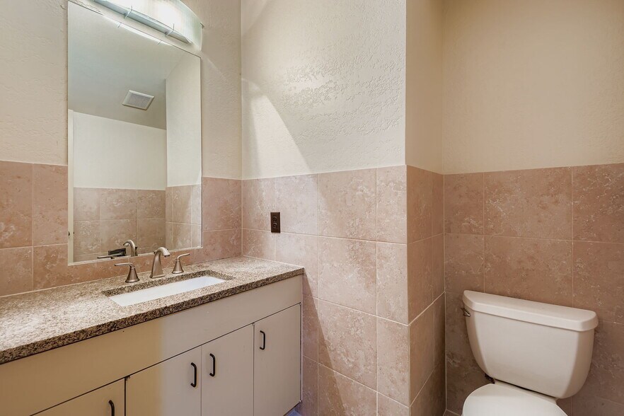 More Photos Of 2502 Abarr Dr, Loveland General Retail For Sale