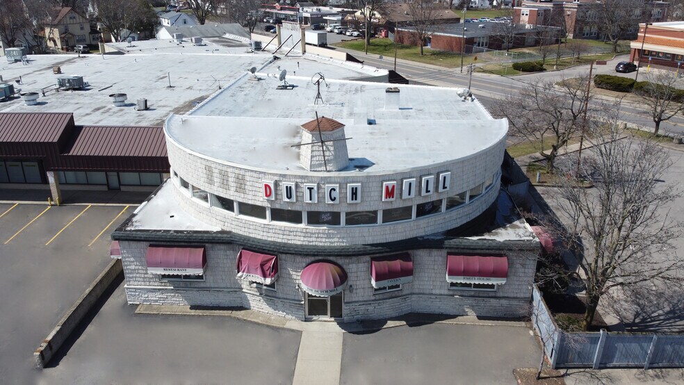 More Photos Of 2901 Dewey Ave, Greece Restaurant For Lease