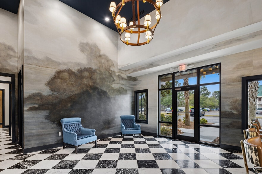 More Photos Of 3095 Soperton Dr, Bluffton Light Distribution For Sale