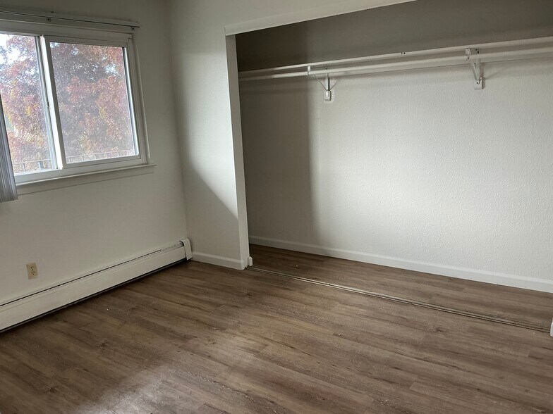 More Photos Of 1800 Prater Way, Sparks Apartments For Sale