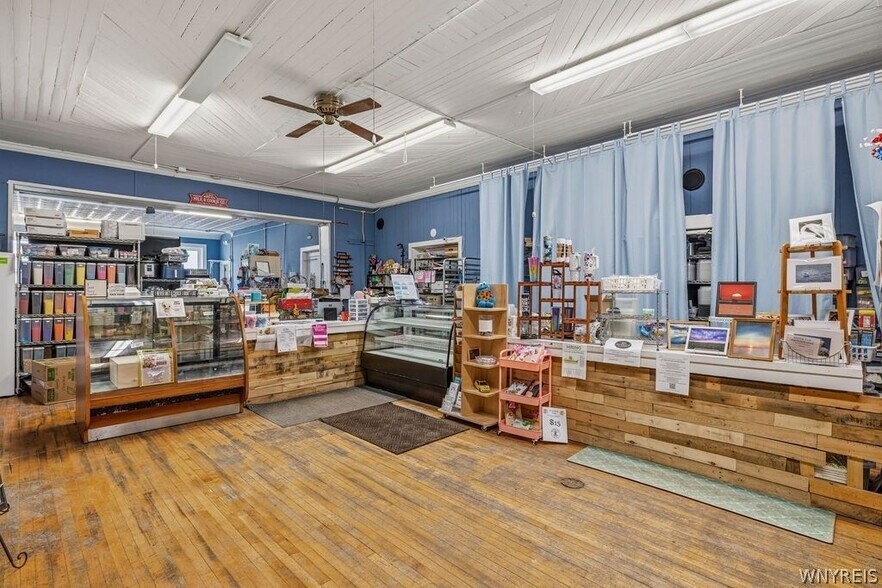More Photos Of 259 Young St, Wilson Storefront Retail Residential For Sale