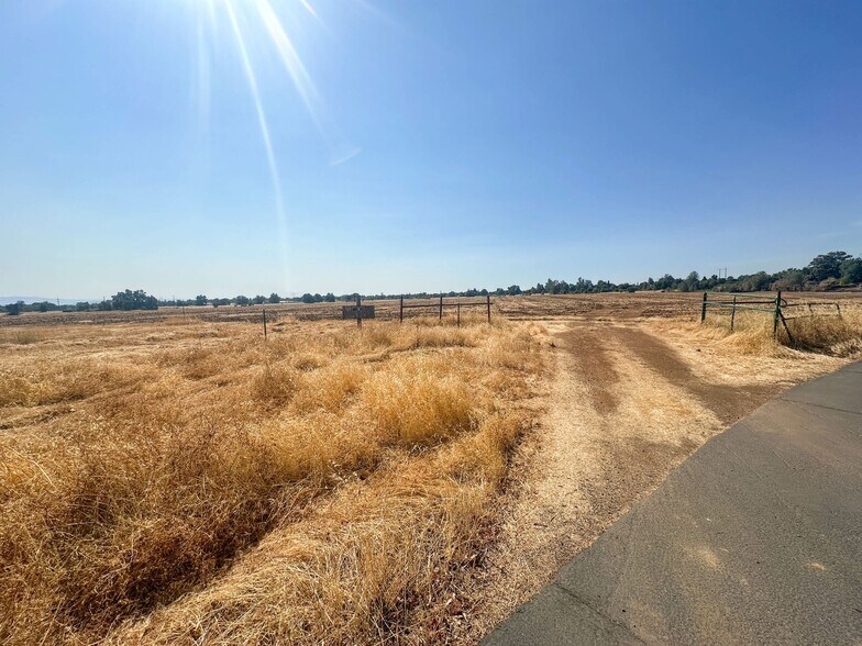 More Photos Of 7669 Avianca Dr, Redding Land For Sale