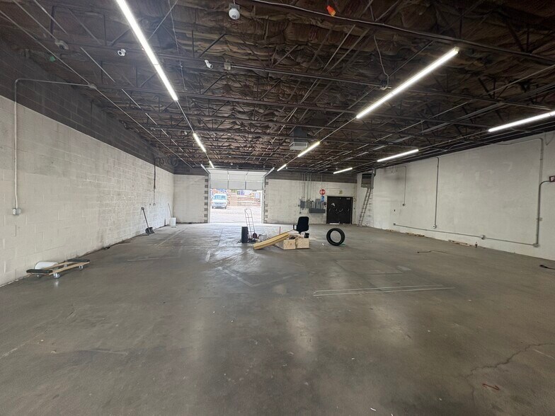 More Photos Of 1175 S Lipan St, Denver Warehouse For Lease