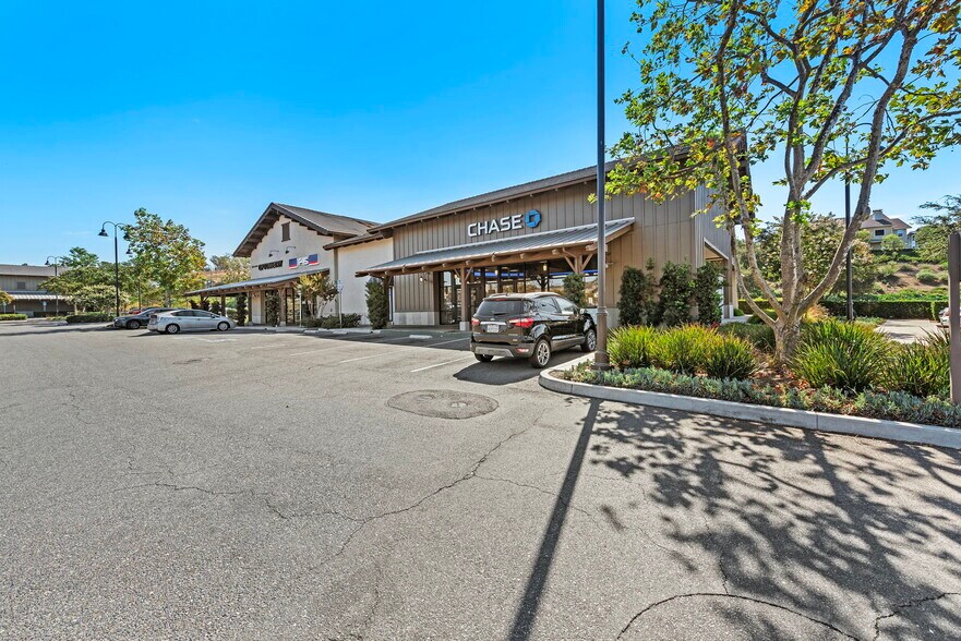 More Photos Of 29851 Ortega Hwy, Mission Viejo Unknown For Lease