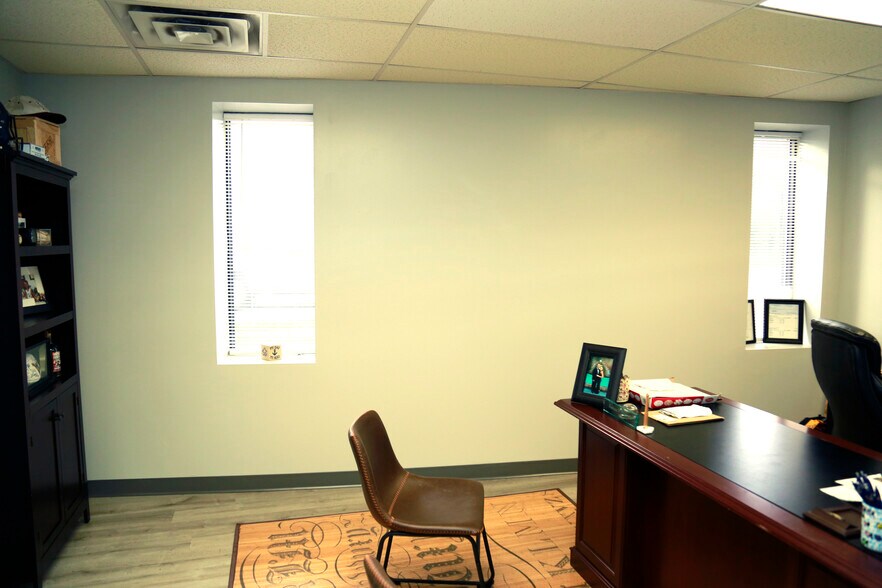 More Photos Of 1200 Morgantown Ave, Fairmont Warehouse For Sale