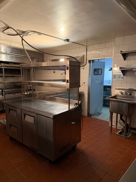 More Photos Of 3129 W Sunset Blvd, Los Angeles Apartments For Lease