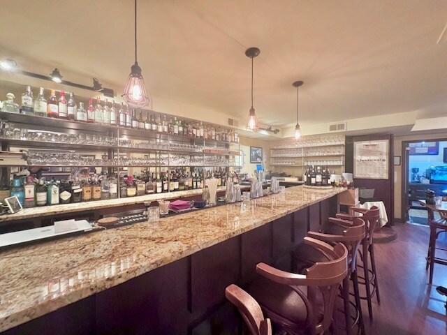 Primary Photo Of 1627 Beacon St, Brookline Storefront For Lease