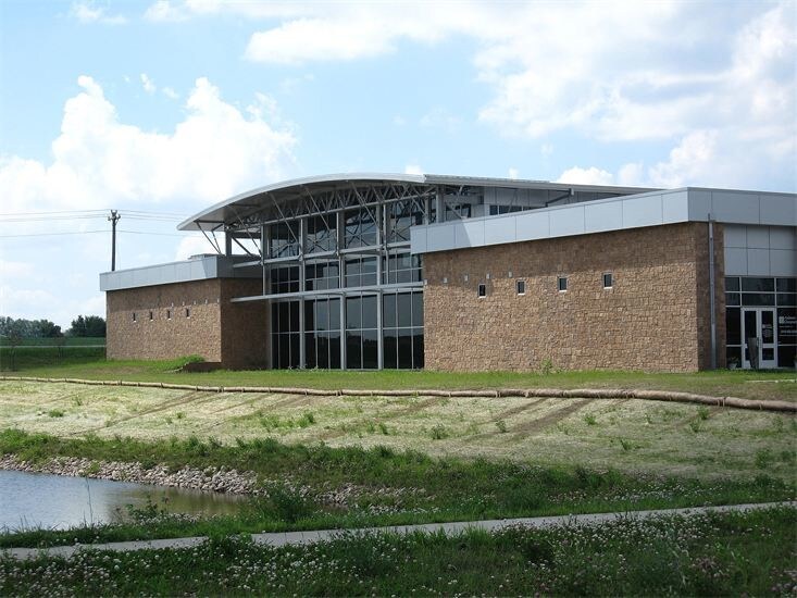 More Photos Of 1395 Jordan St, North Liberty Health Club For Lease