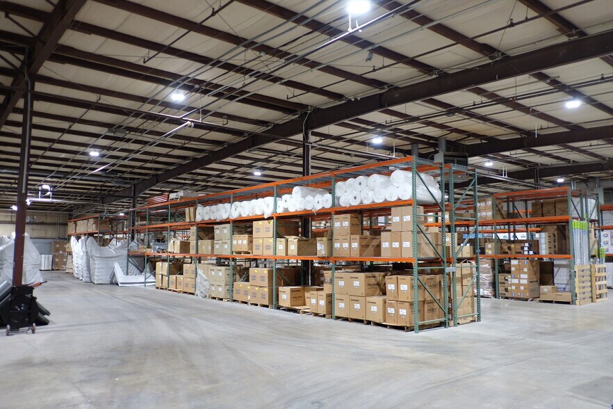 More Photos Of 201 Whitsett Rd, Nashville Warehouse For Lease