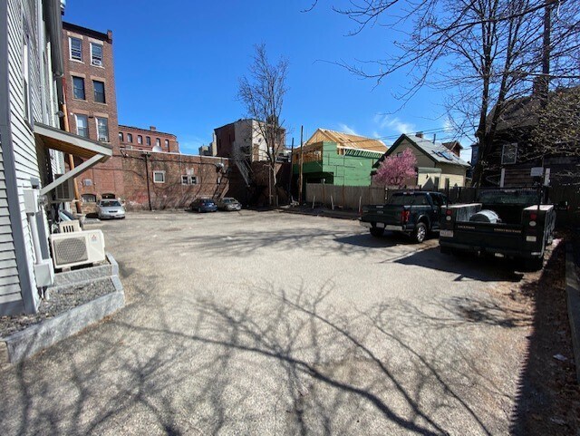 More Photos Of 4 Davis Ct, Brookline Loft Creative Space For Sale