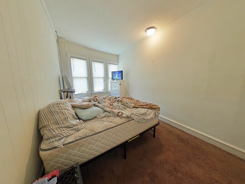 More Photos Of 202 Macdade Blvd, Collingdale Apartments For Sale