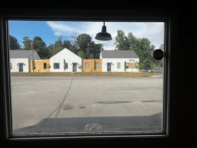 More Photos Of 4293 Ivy Rd, Charlottesville Convenience Store For Sale