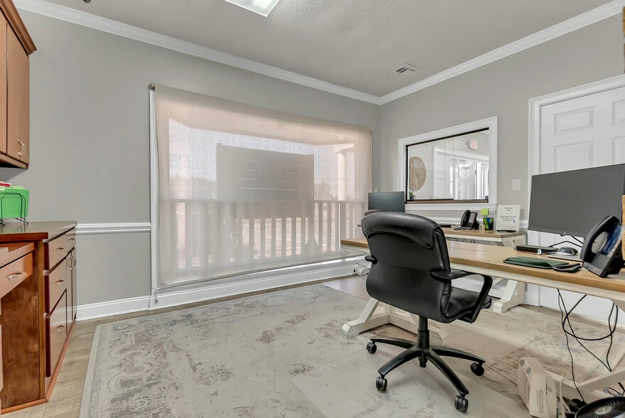 More Photos Of 1501 US Highway 19 S, Leesburg Office For Sale