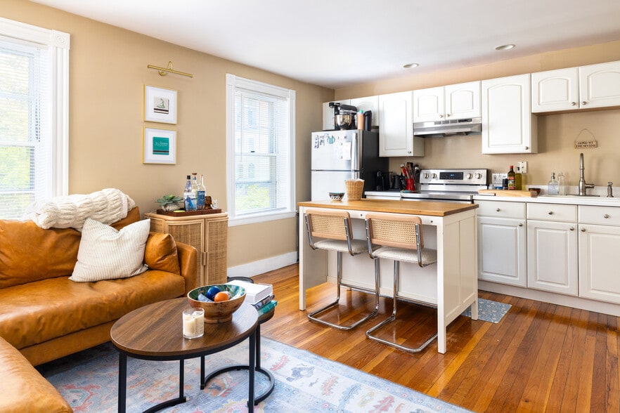 More Photos Of 45B Bowdoin St, Boston Apartments For Sale