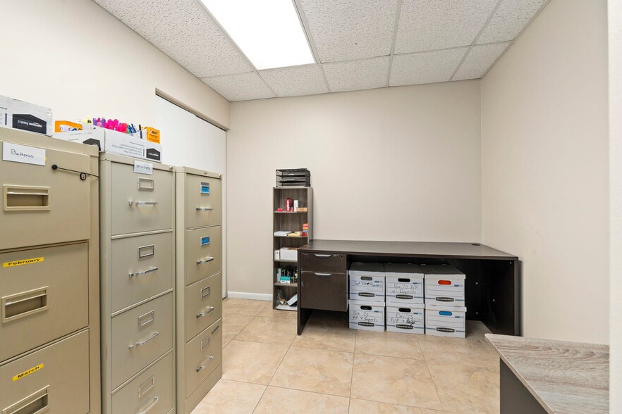 More Photos Of 16050 Orange Ave, Fort Pierce Warehouse For Sale