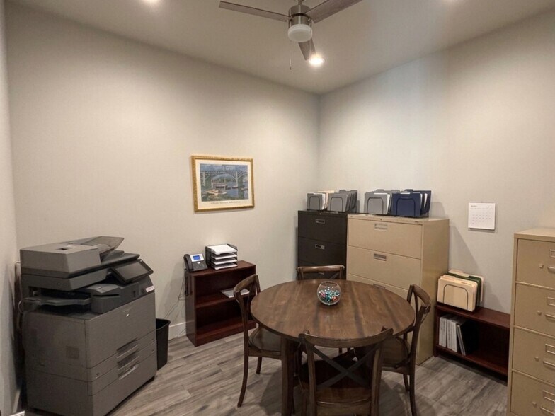 More Photos Of 3309 Forest Creek Dr, Round Rock Office For Sale