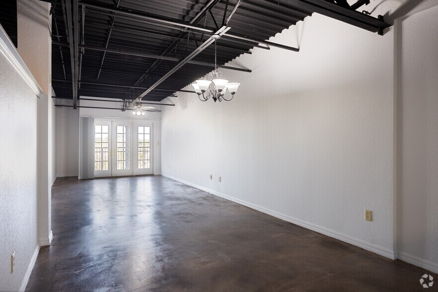 More Photos Of 433 W New England Ave, Winter Park Apartments For Lease