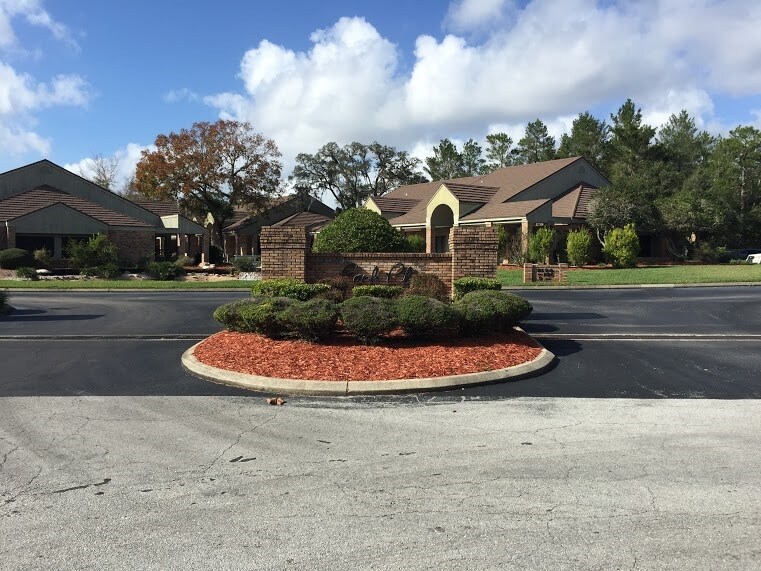 More Photos Of 5327 Commercial Way, Spring Hill Office For Sale