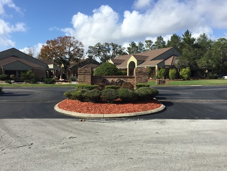 More Photos Of 5327 Commercial Way, Spring Hill Office For Lease
