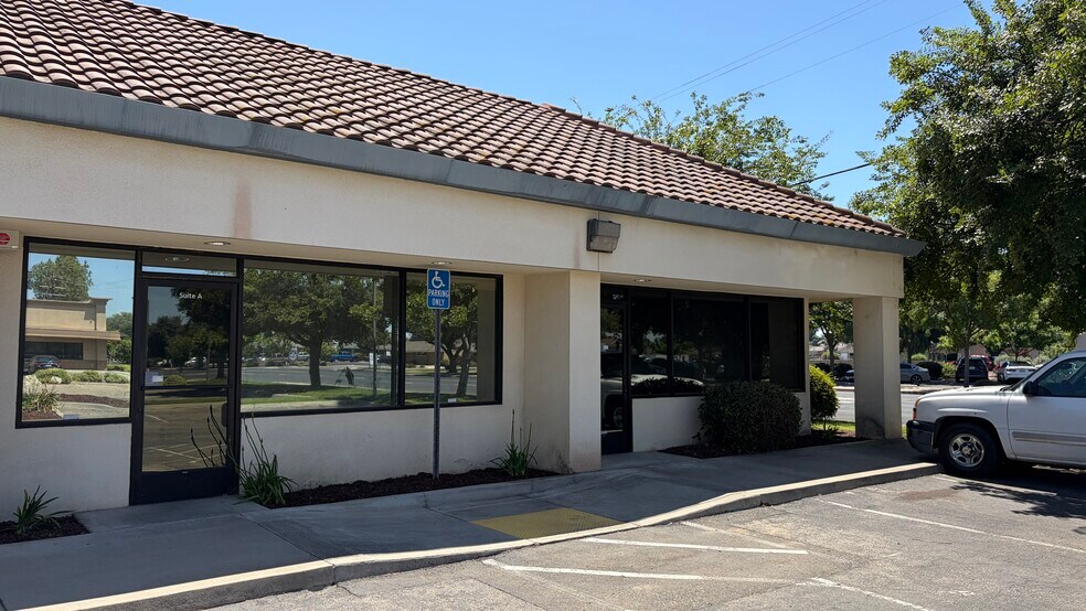 More Photos Of 1142 Rose Ave, Selma Medical For Lease