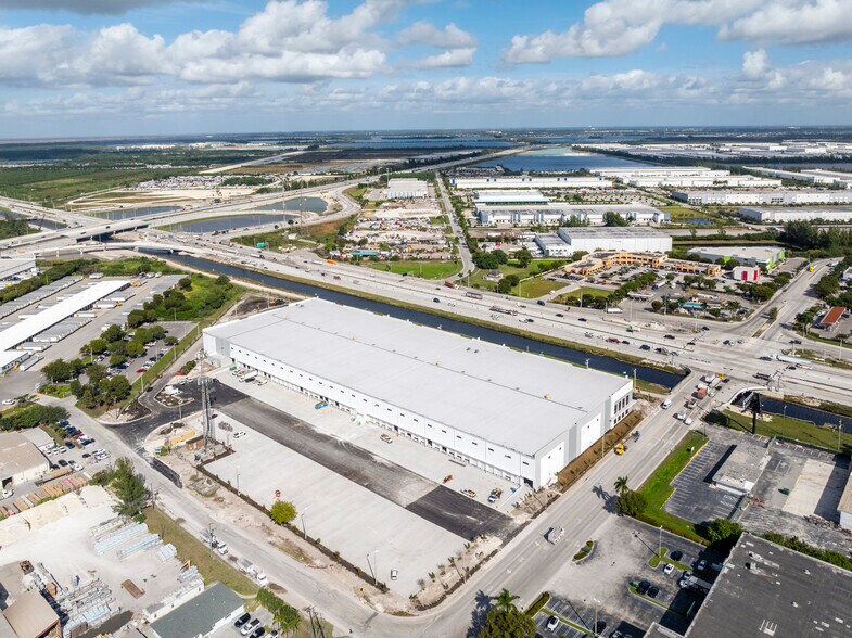 More Photos Of 10900 NW 128th Street, Medley Warehouse For Lease