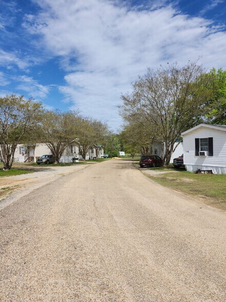More Photos Of 4915 US Highway 80, Selma Manufactured Housing Mobile Home Park For Sale