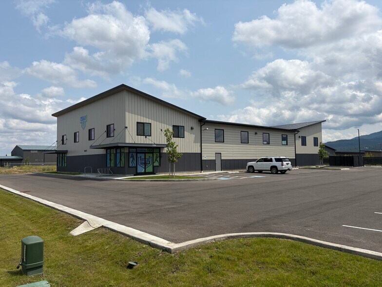 Primary Photo Of 726 Creative Way, Post Falls Warehouse For Lease