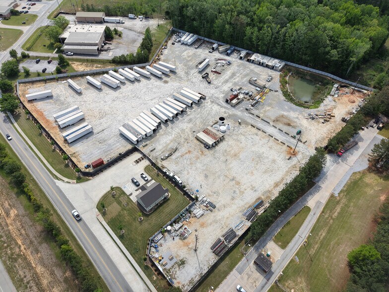 More Photos Of 9230 Industrial Dr, Covington Land For Lease