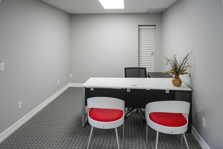 More Photos Of 6001 Nw Expressway, Oklahoma City Office For Sale