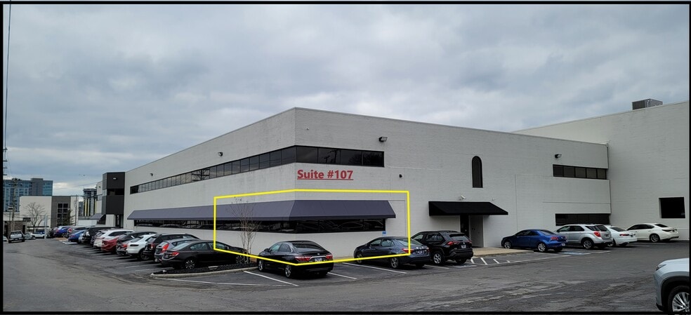 More Photos Of 2000 Glen Echo, Nashville Office For Lease