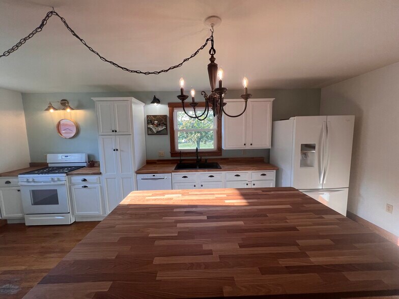 More Photos Of 19130 PA-954 Hwy, Smicksburg Lodge Meeting Hall For Sale