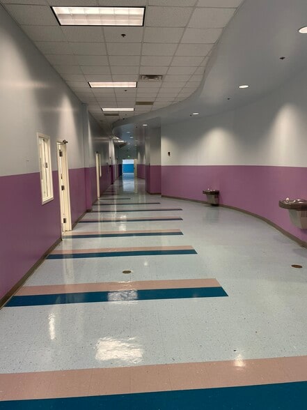 More Photos Of 6701 Crestwood Blvd, Birmingham Daycare Center For Sale