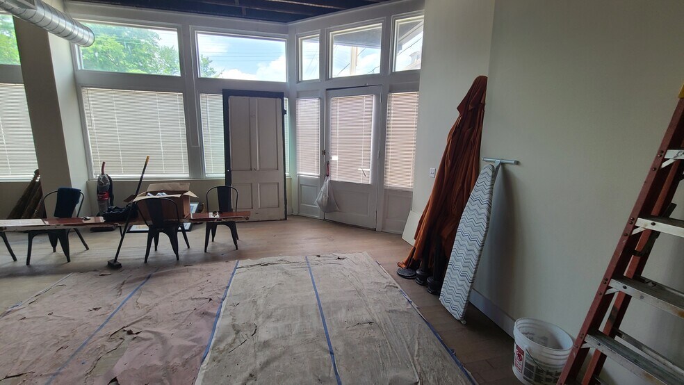 More Photos Of 401-403 Elm St, Ludlow Storefront Retail Residential For Sale