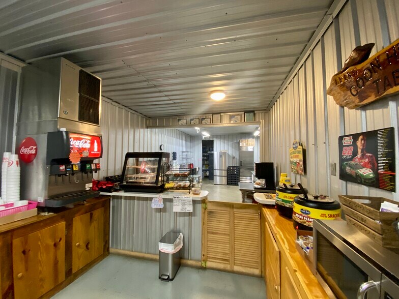 More Photos Of 52558 AL Highway 77, Talladega Convenience Store For Sale