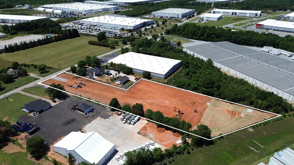 More Photos Of 1271 Woods Chapel Road, Duncan Contractor Storage Yard For Lease