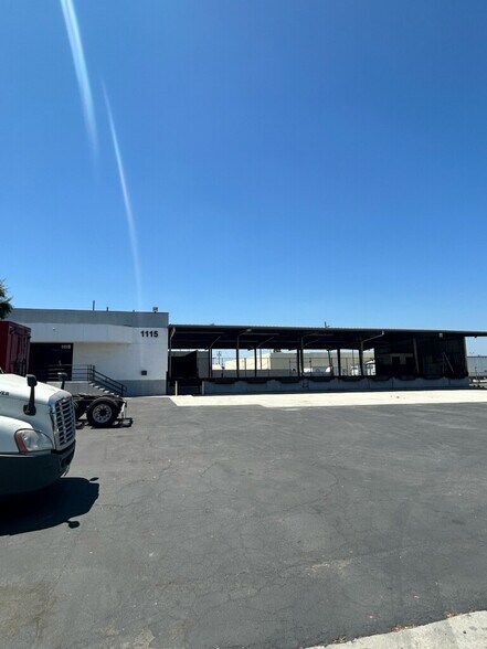 Primary Photo Of 1115 S Taylor Ave, Montebello Truck Terminal For Lease