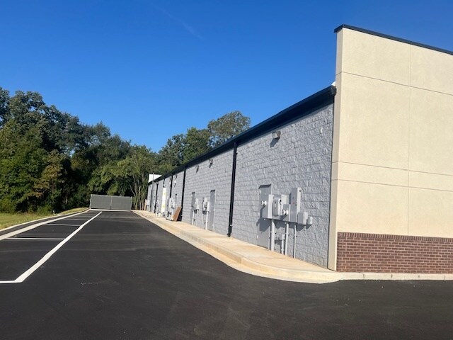 More Photos Of 946 Highway 96 Hwy, Warner Robins Freestanding For Lease