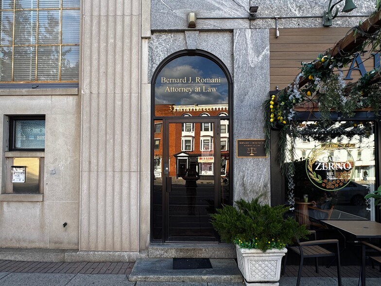 More Photos Of 38 Elm St, Westfield Storefront Retail Office For Lease