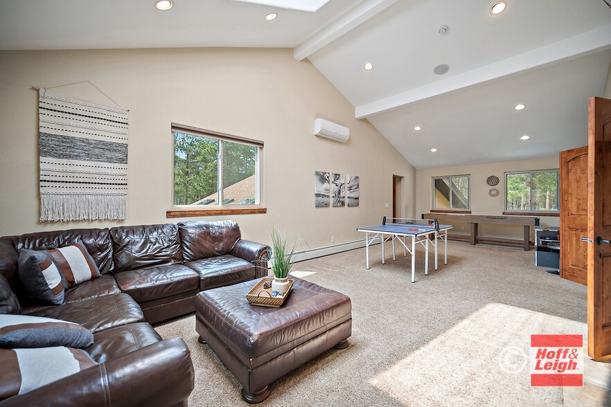 More Photos Of 4225 Walker Rd, Colorado Springs Flex For Sale