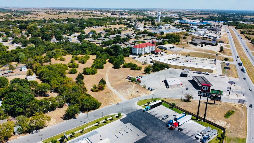 More Photos Of 1300 S Trenchard St, Decatur Land For Sale